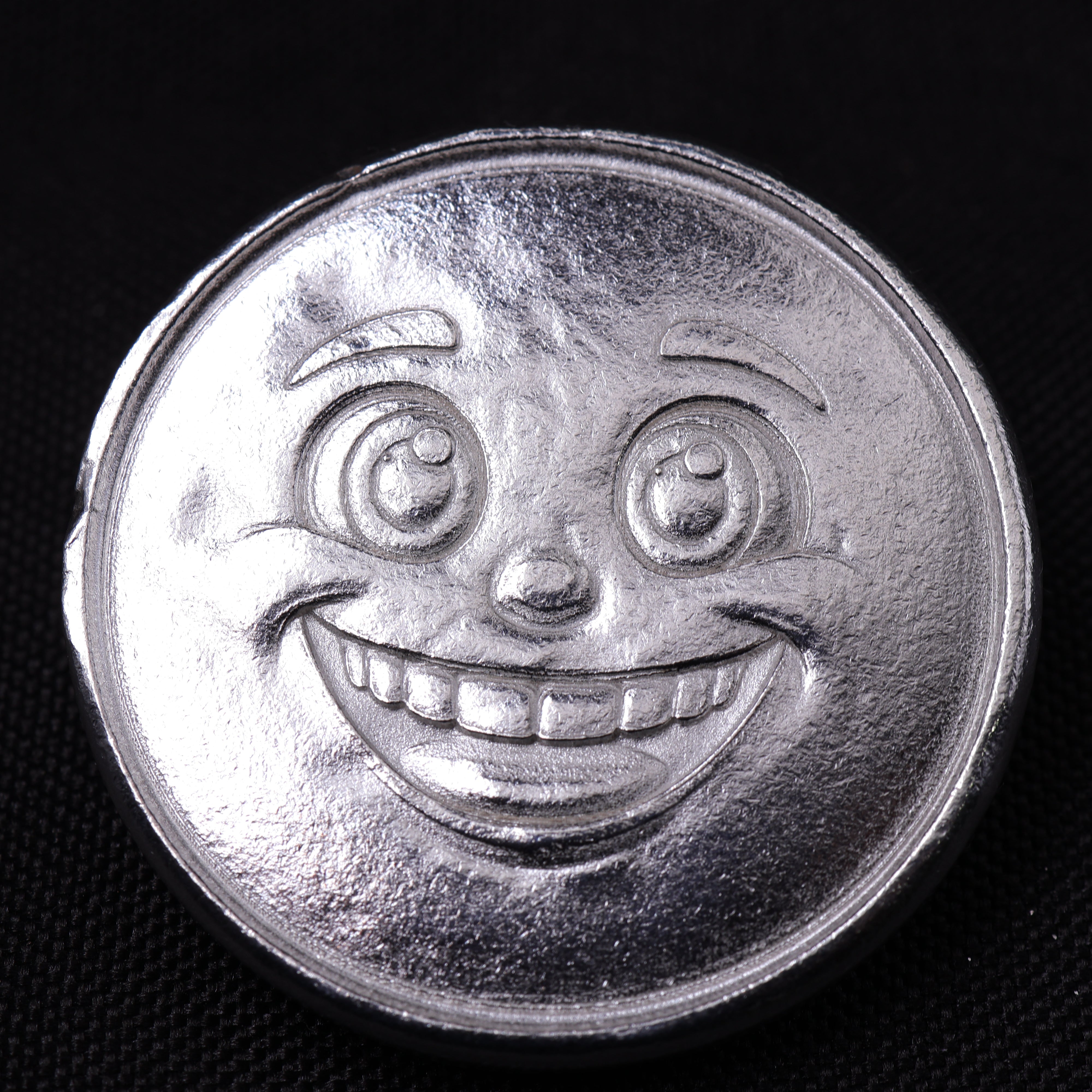 Silver Grinn - Front